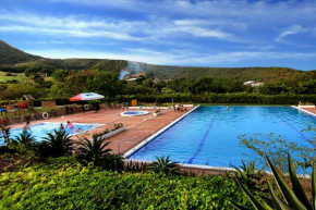 Casa de Encanto Vacacional con piscina en Anapoima, condominio privado hasta 9 personas